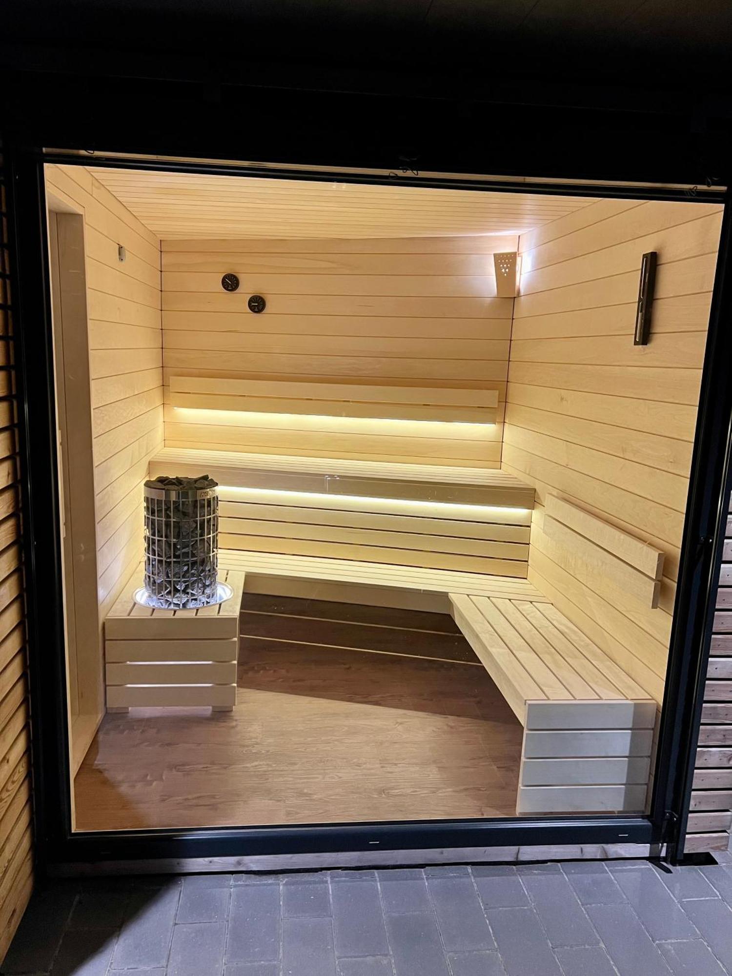 Schoenes Ferienhaus Mit Sauna Am Harkebruegger See In Der Naehe Von Oldenburg Barssel  Εξωτερικό φωτογραφία
